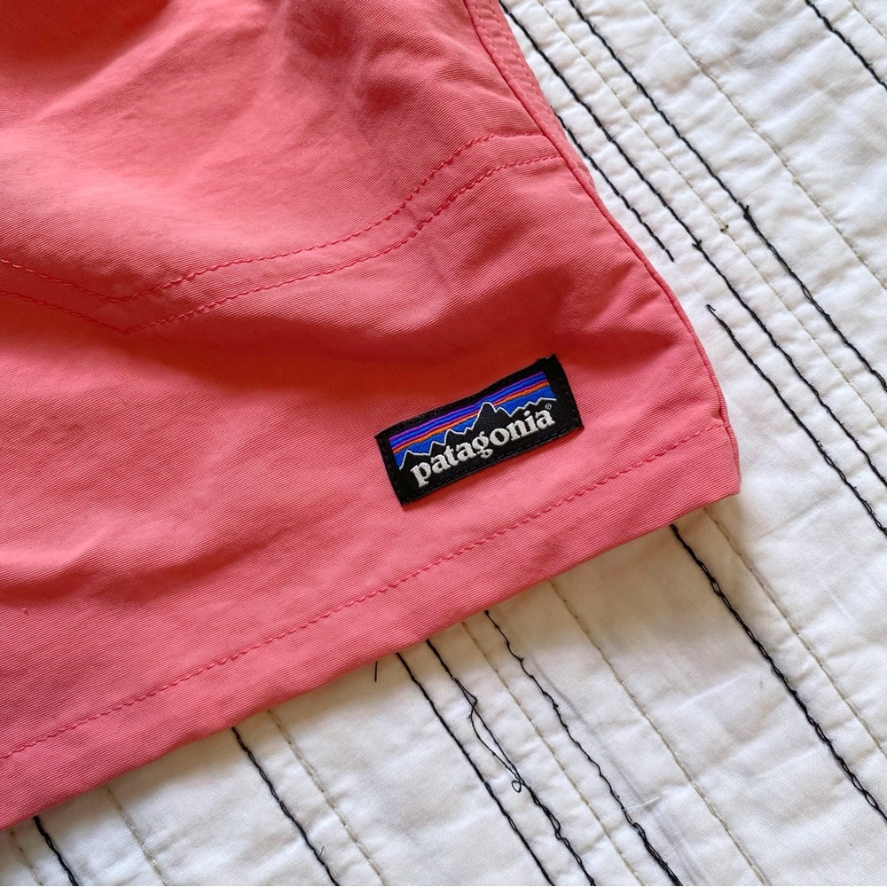 NWT Patagonia Kids 5” Baggies Lined Quick Dry Shorts Afternoon Pink sz Medium 10 - Picture 3 of 9